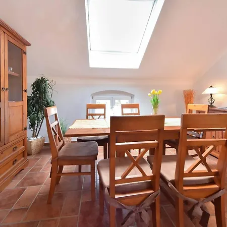 Elisabeth Bernstein アパート